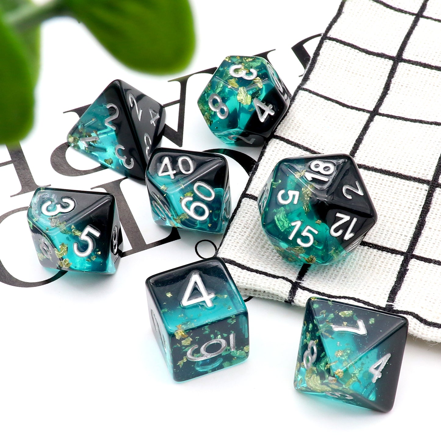 Haxtec DND Dice Set 7PCS Blue Black Polyhedral Resin Gold Foil Flakes