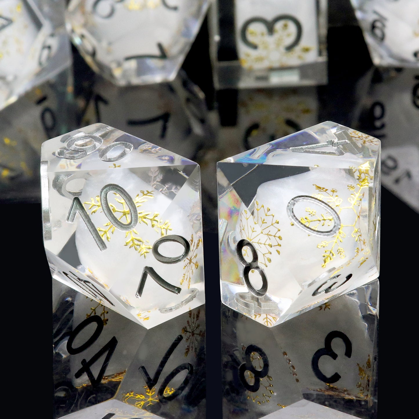 Haxtec Sharp Edge Dice Set Cute Gold Snow Flakes Christmas Resin DND Dice Set with Dice Case