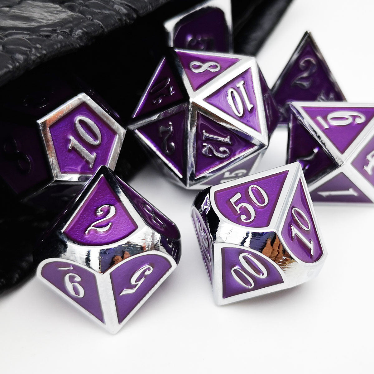 Metal dnd dice set purple 