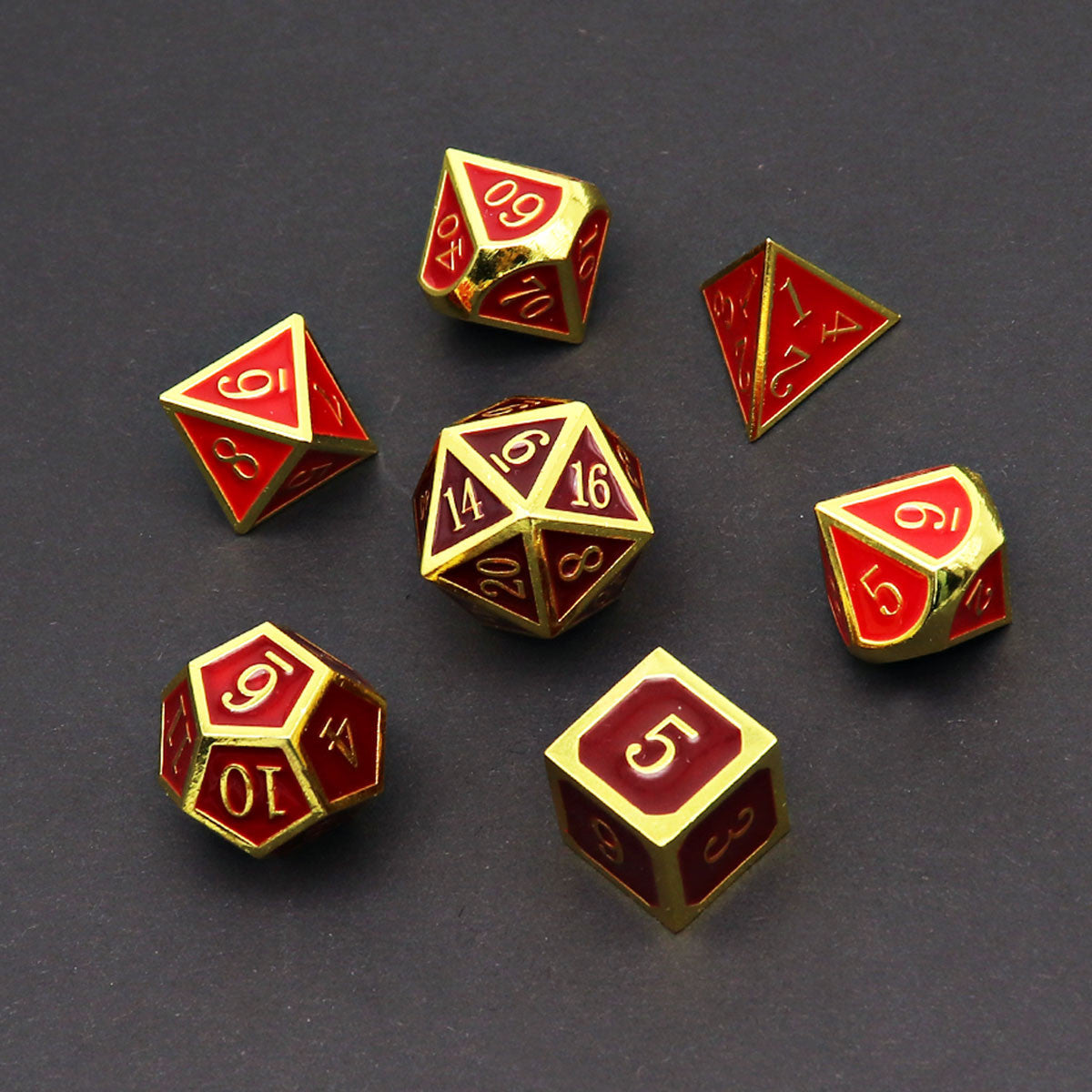 heat sensitive dice, temperature color changing dice, temperature dice, dices change colors with temperature, metal dice red, metal dice black , gold black red metal dice, metal dnd dice, rpg metal dice