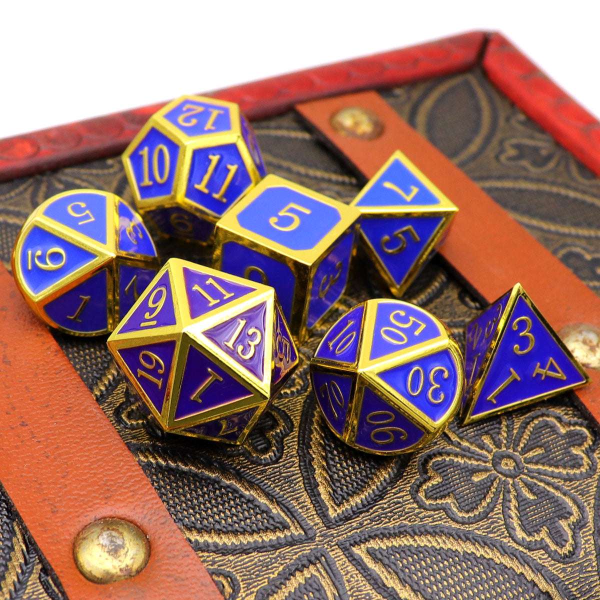 gold purple blue dice, color changing dice, haxtec dice, heat sensitive dice, gold metal dice, purple blue dice, rpg dice, dnd dice, dice set.