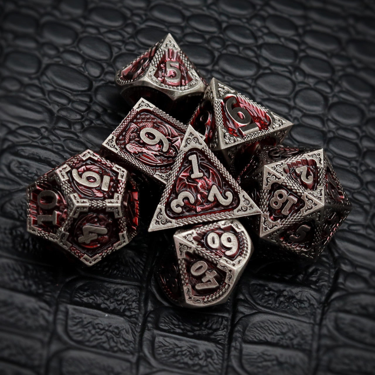 Haxtec Fire-breathing Dragon Pattern Antique Iron Red Metal DND Dice Set With Leather Dice Bag for Dungoens and Dragons RPG Gifts