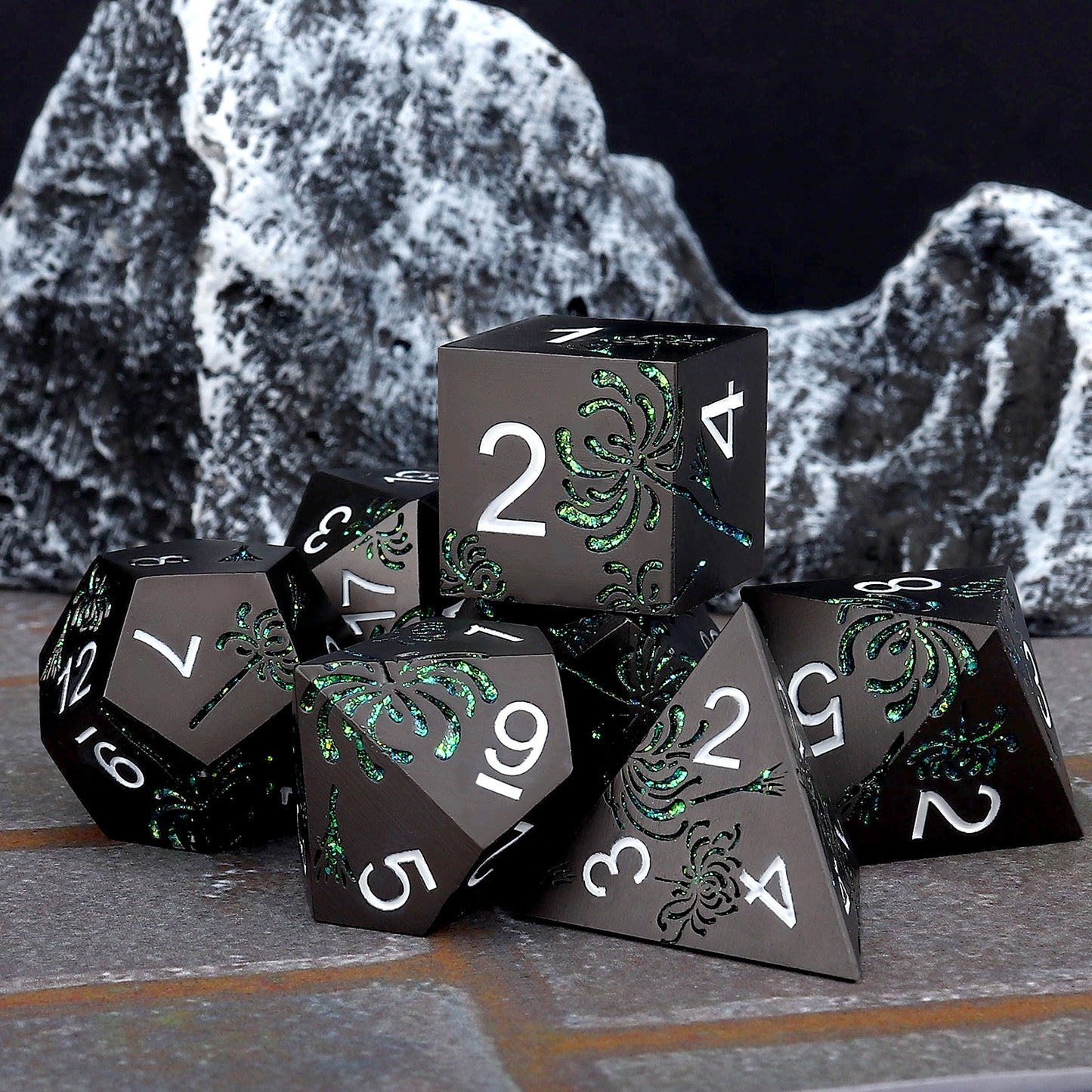 Haxtec Green Spider Lily Flower Metal DND Dice Set for Dungeons and Dragons TTRPG-Black Green Glitter