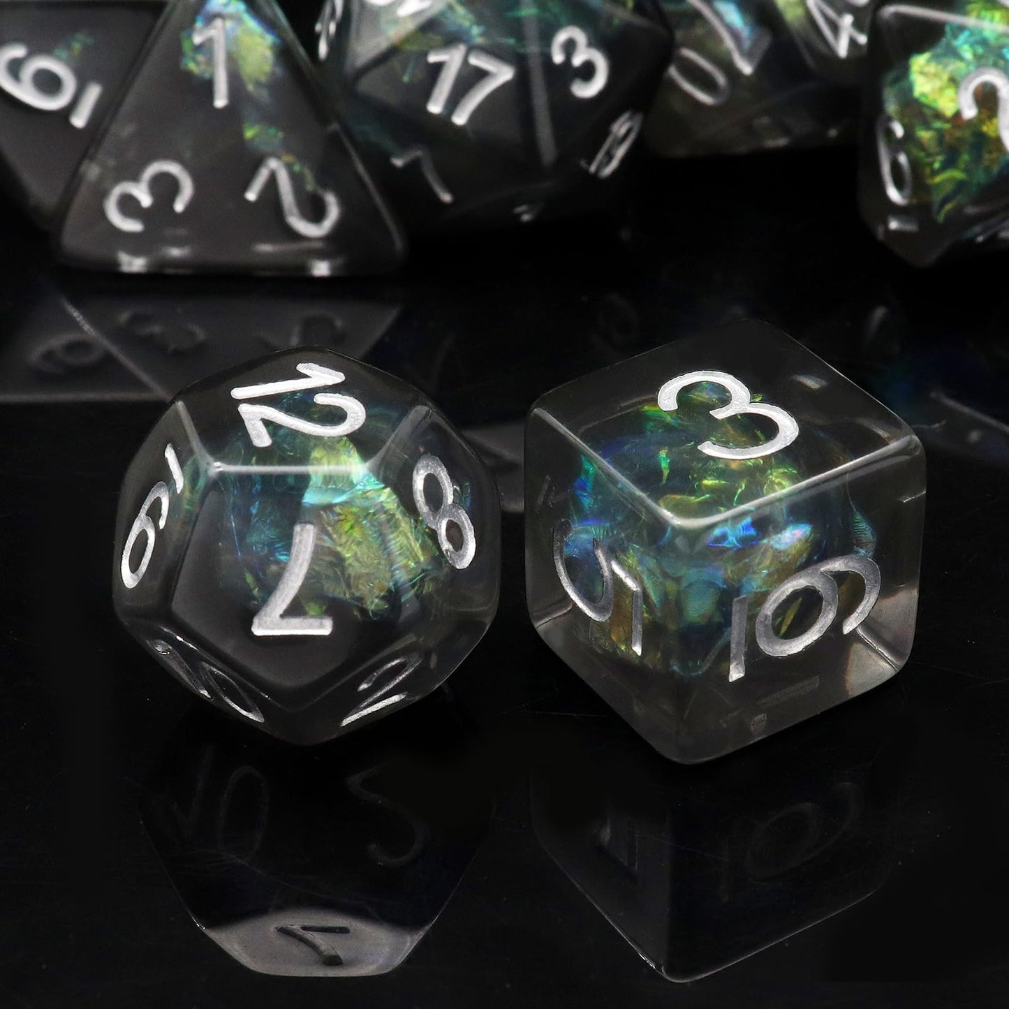 Haxtec Black Green Iridescent Mylar Core Resin DnD Dice Set with Velvet Pouch