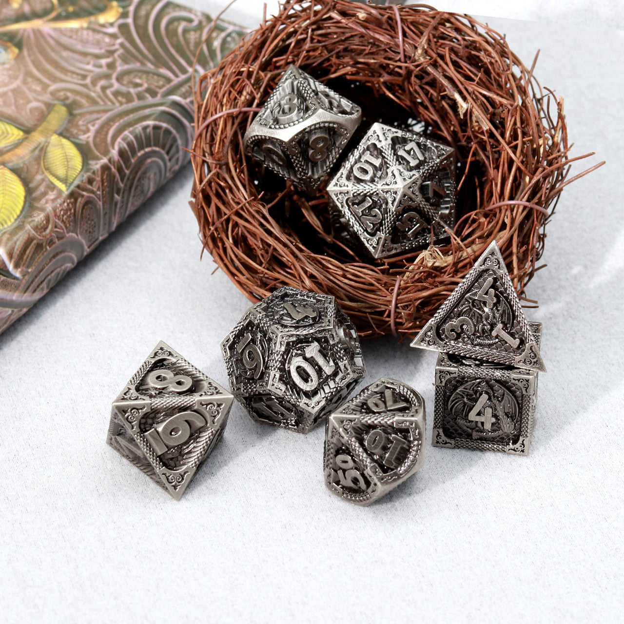 Haxtec Antique Iron Metal DND Dice Set With Dragon Pattern Leather Dice Bag for Dungoens and Dragons RPG Gifts